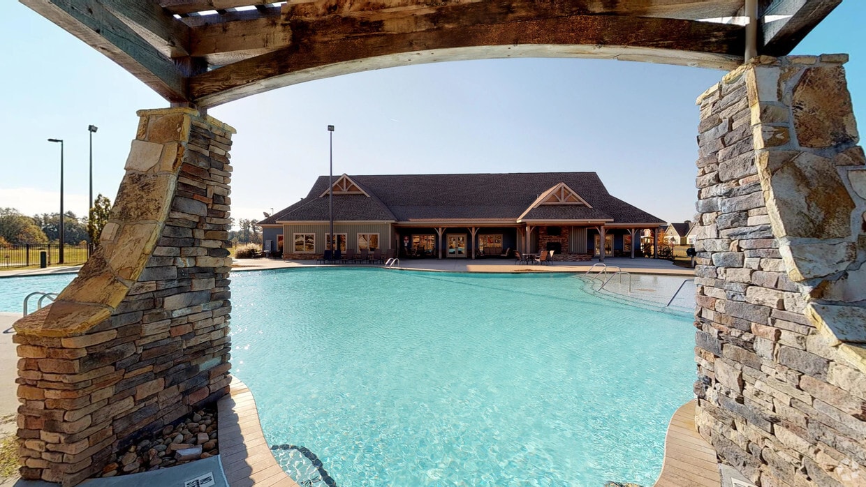 Photo - The Pier Apartments