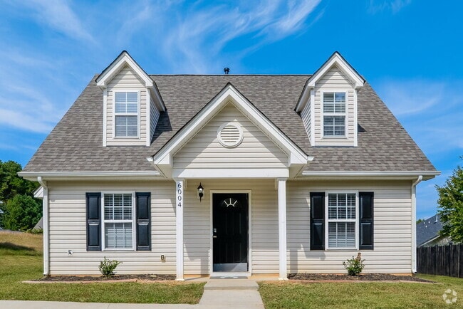 Building Photo - 6004 Bradford Ct