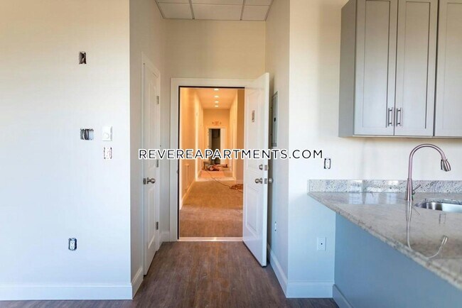 Foto del edificio - 1064 North Shore Rd.