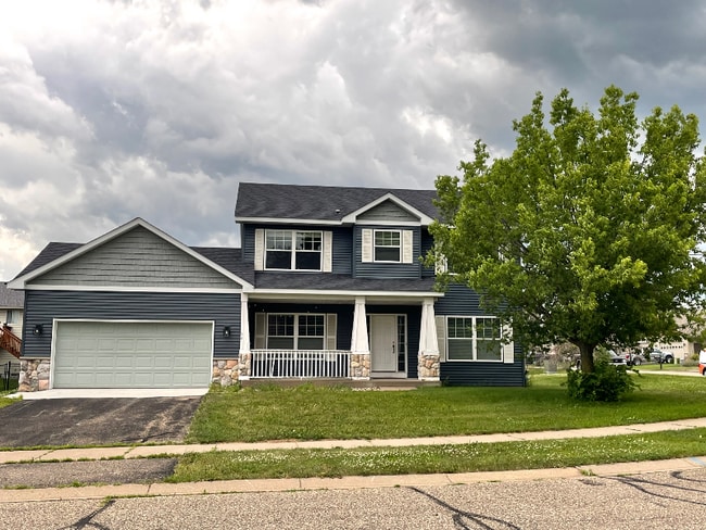 Building Photo - 54 Meadowlark Dr