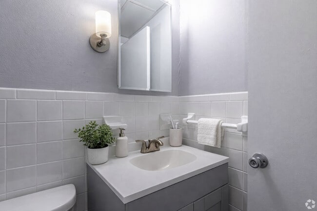 Bathroom - Cliffside Apartments