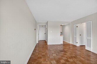 Building Photo - 4201 Cathedral Ave NW