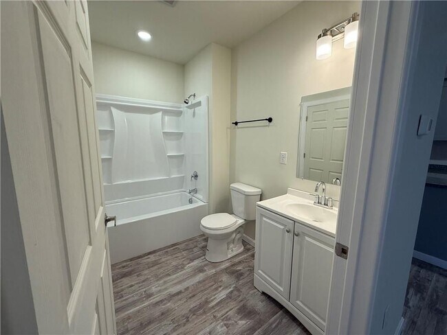 Foto del edificio - 327 Pine St