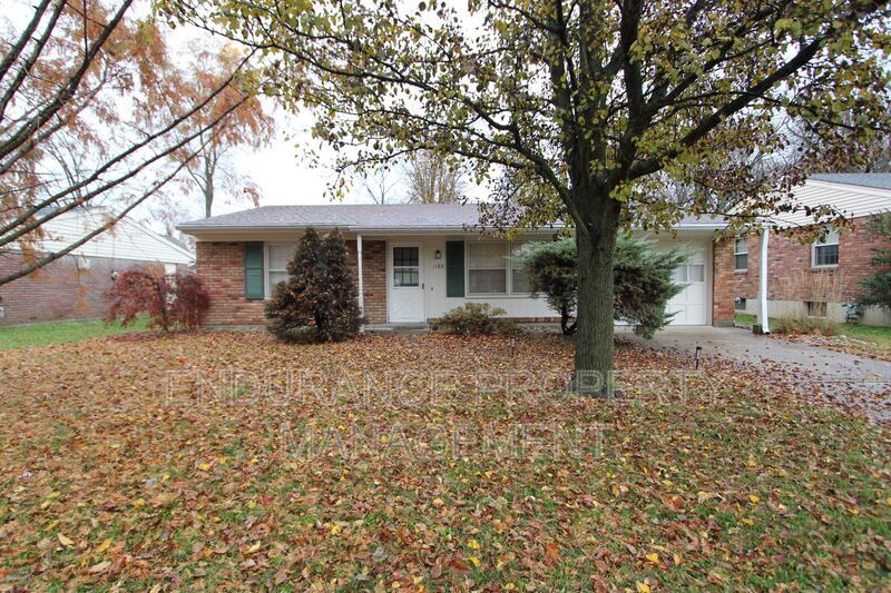 Primary Photo - 1184 Holz Ave