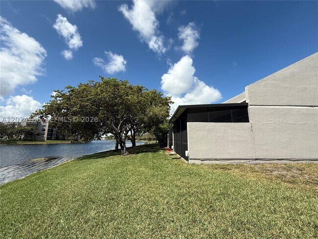 Foto del edificio - 11228 NW 14th Ct