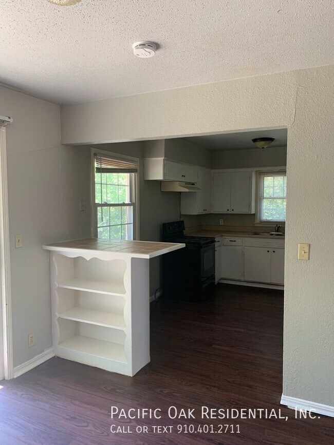Building Photo - BELOW MARKET RENT!