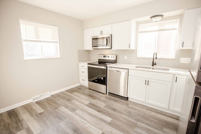 Foto del edificio - Beautiful Two bedroom home available for rent!