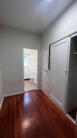 Building Photo - 118 N Tejon St