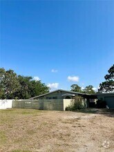 Building Photo - 6916 Alderwood Dr