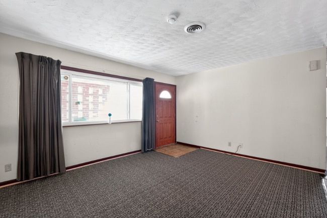 Foto del edificio - 816 St William Dr