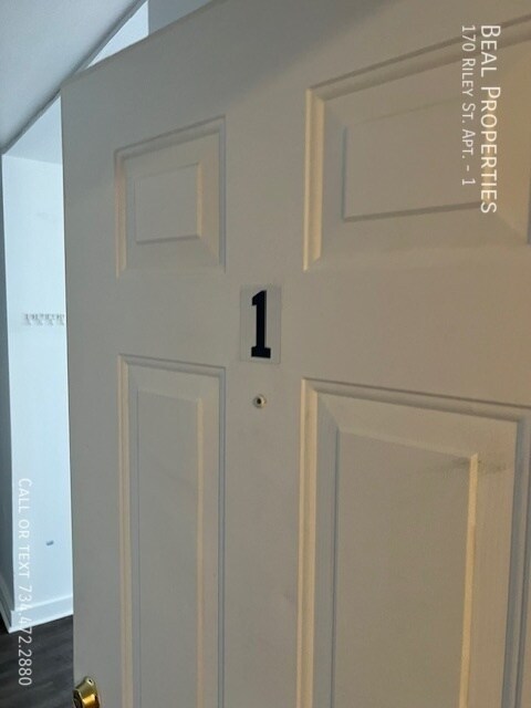 Foto del edificio - 170 Riley St
