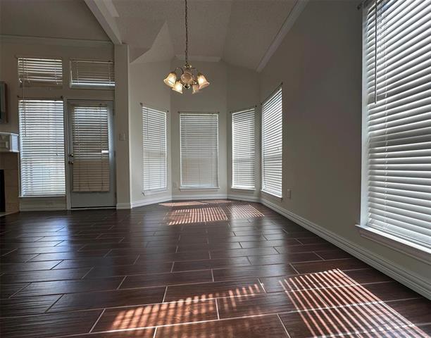 Foto del edificio - 3904 Ridge Gate Dr
