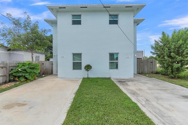 Building Photo - 2176 NW 64th St