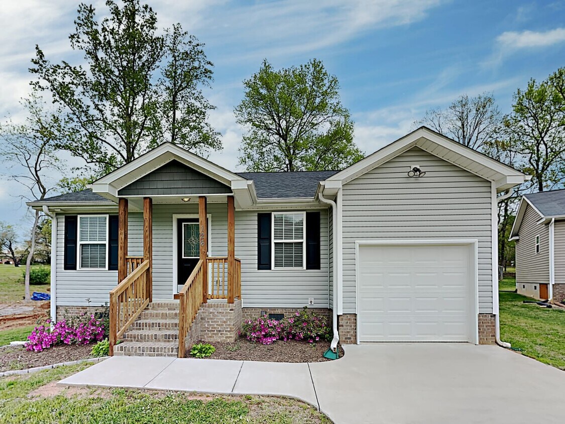 126 Periwinkle St House Rental in Lincolnton, NC