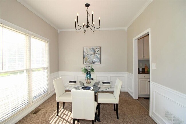 Foto del edificio - 1213 Kingsbury Ln