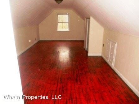 Building Photo - 3 br, 1 bath House - 528 Trenton