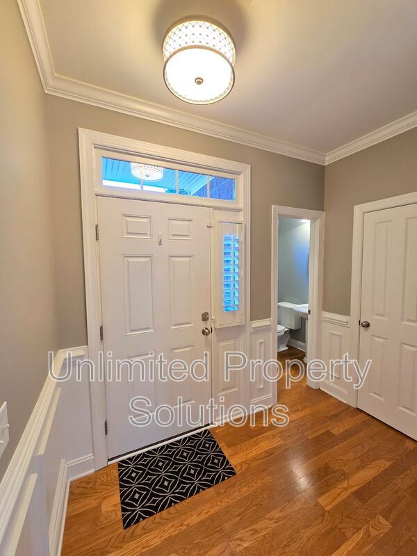 Foto del edificio - 4838 Whitner Dr