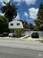 Building Photo - 2807 NW 11th St