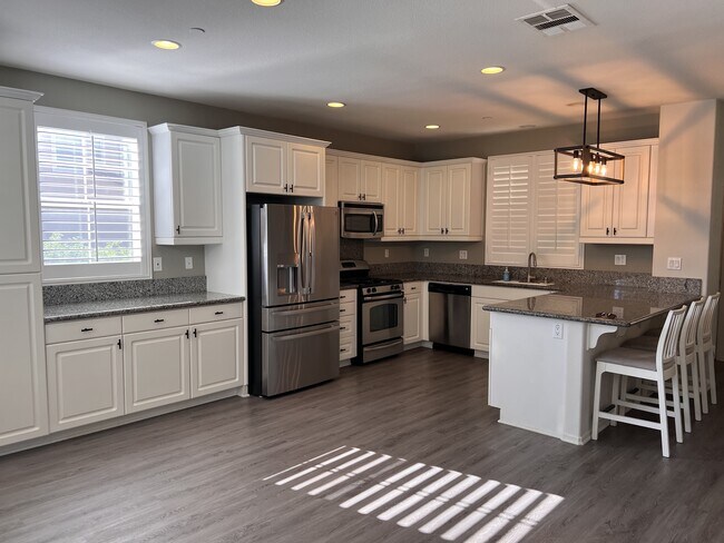 Foto del edificio - 8090 Cornwall Ct