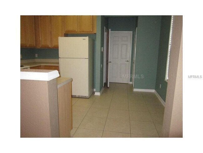 Building Photo - Regency Oaks 3BR/2.5BA Townhouse for Lease