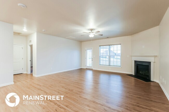 Foto del edificio - 11900 Parkside Vista Ln