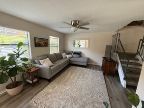 Building Photo - 7887 Rancho Fanita Dr