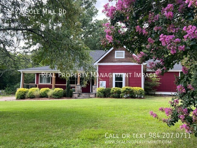 Building Photo - Renovated and Expanded 3-bedroom 2.5 bath ...