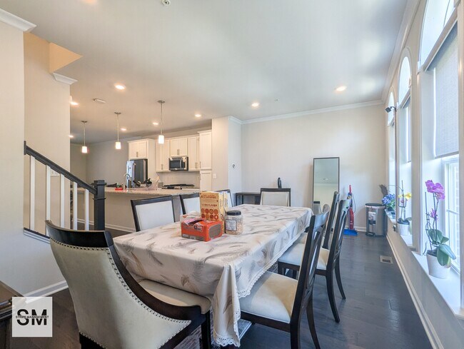 Foto del edificio - 4751 Cherokee St