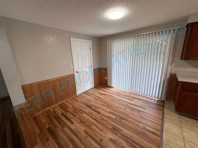 Building Photo - Charming 3-Bedroom Gresham Home with Gorge...