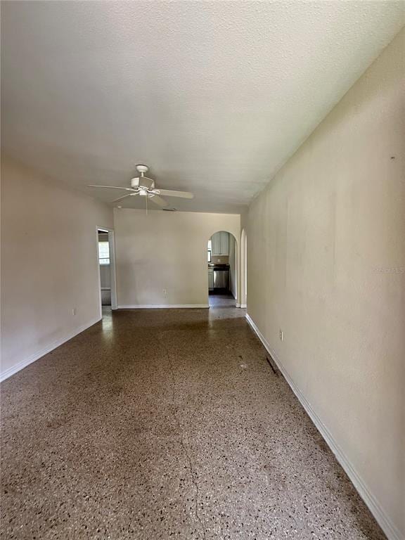 Building Photo - 3414 W Oakellar Ave