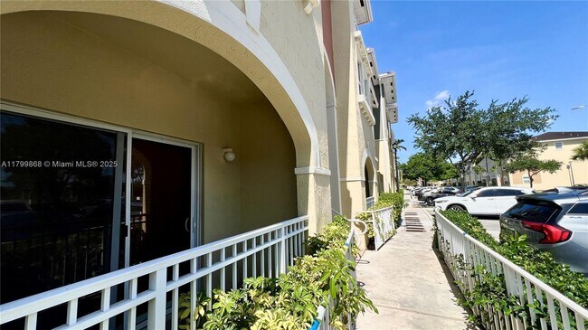 Building Photo - 10855 NW 88th Terrace
