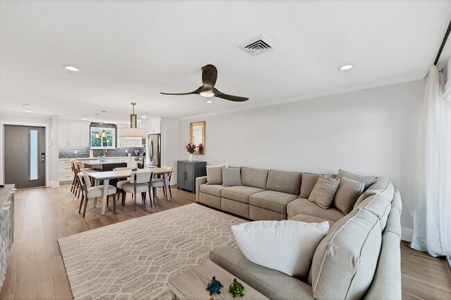 Foto del edificio - 500 S Washington Dr