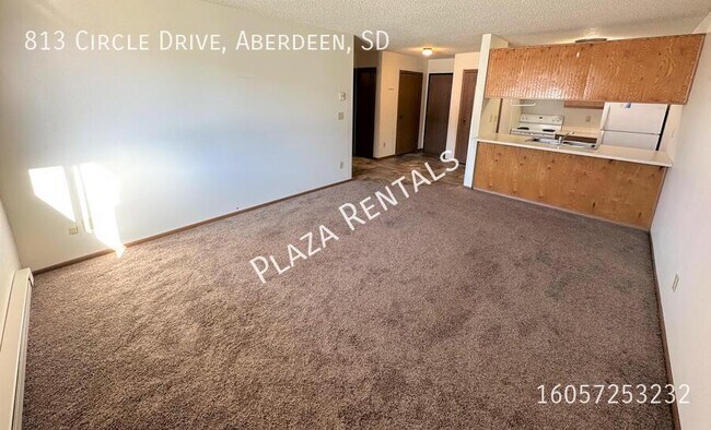 Foto del edificio - 307 11th Ave NW