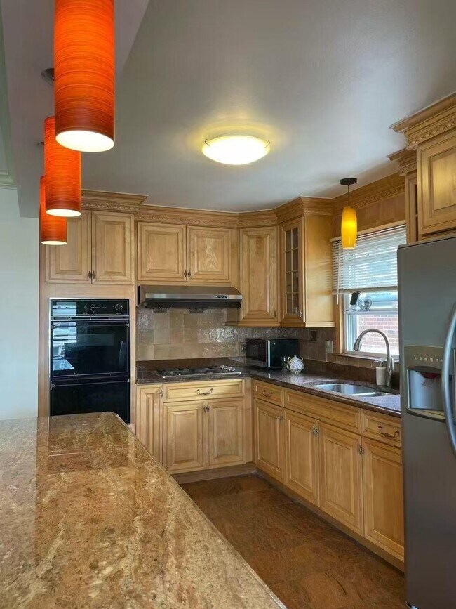 Foto del edificio - 147-40 28th Ave