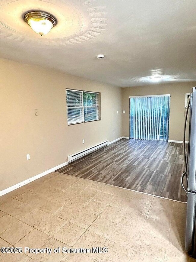 Foto del edificio - 1213 Lori Dr