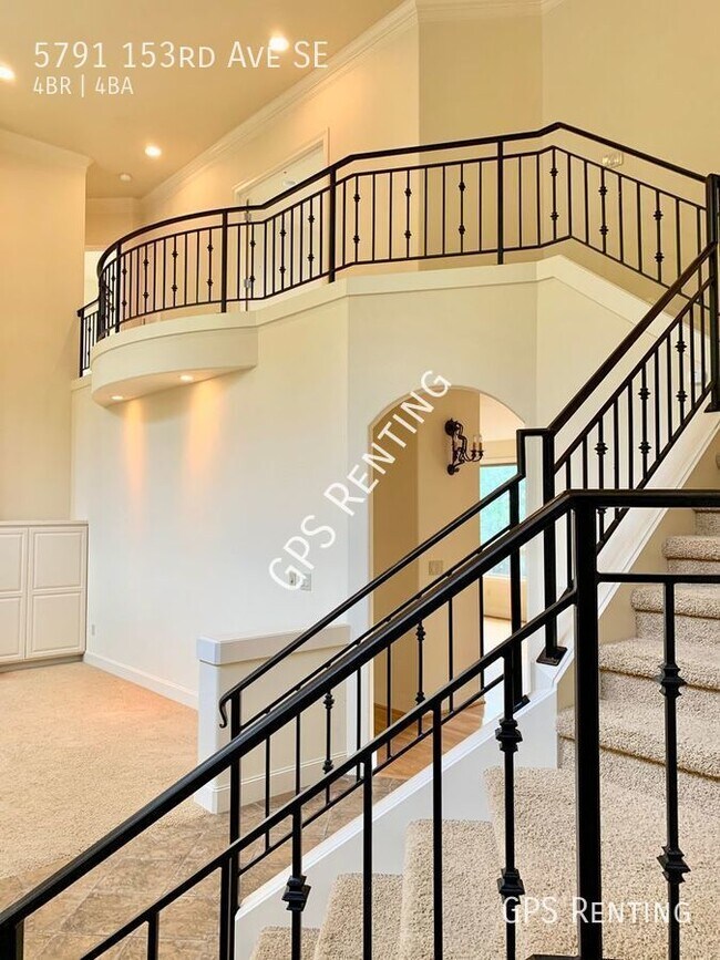 Building Photo - Luxury4 bd home in Bellevue