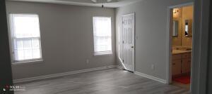 Building Photo - 2025 Bromley Ct