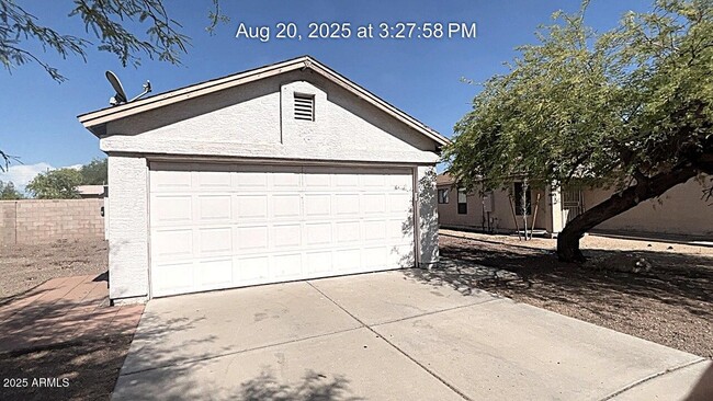 Building Photo - 4829 N 85th Ave