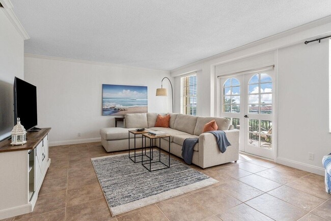 Foto del edificio - 3475 S Ocean Blvd