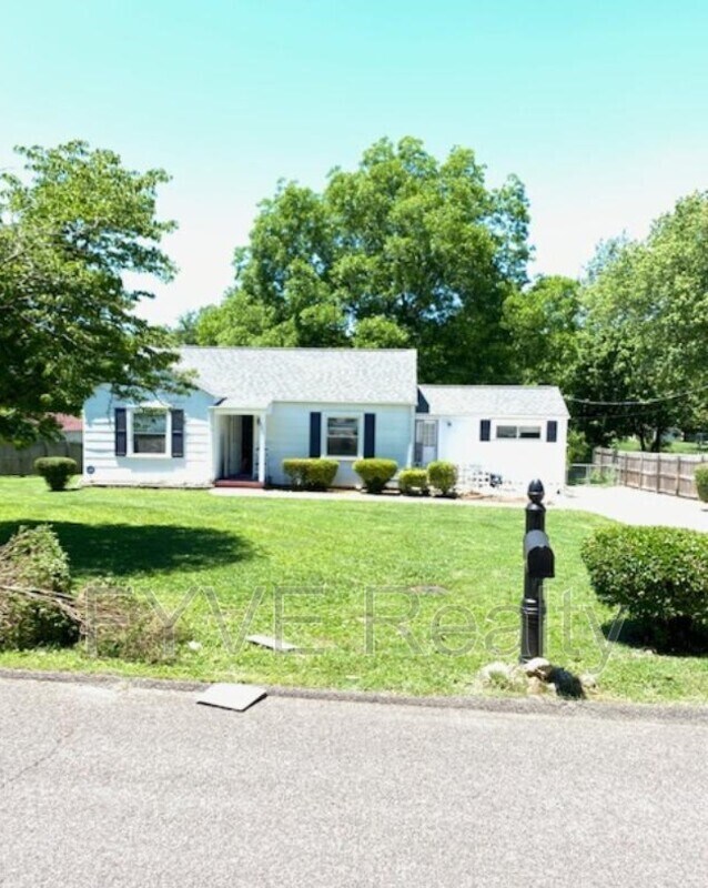 321 Greenwood Ave, Knoxville, TN 37920 House Rental in Knoxville, TN