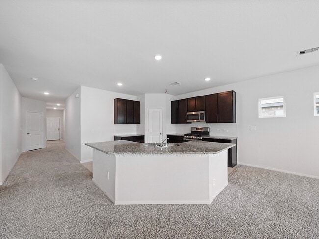 Building Photo - 15102 Wiltshire Castle Ln