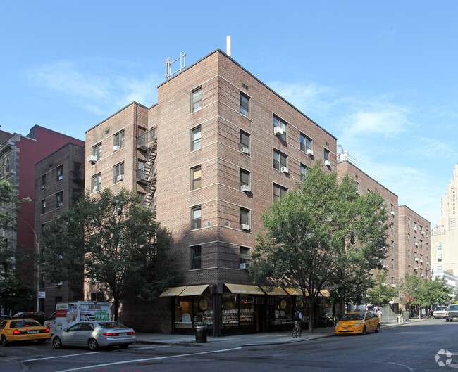 44-58 E 8th St, New York, NY 10003 Apartments - New York, NY ...