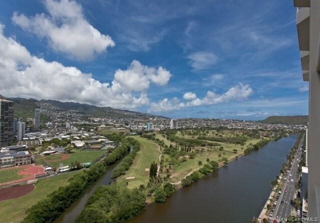 Building Photo - 2211 Ala Wai Blvd