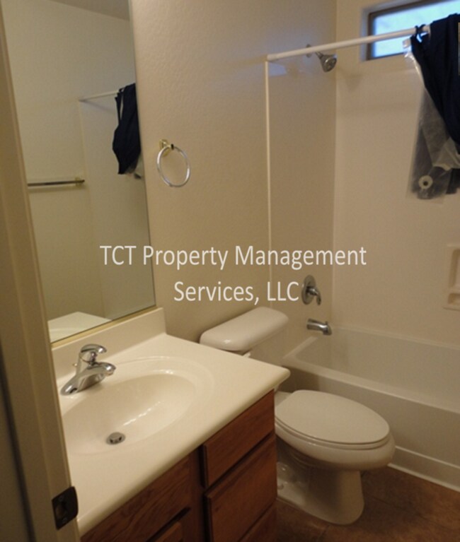 Foto del edificio - 3 bed/ 2 bath in Sarah Ann Ranch!