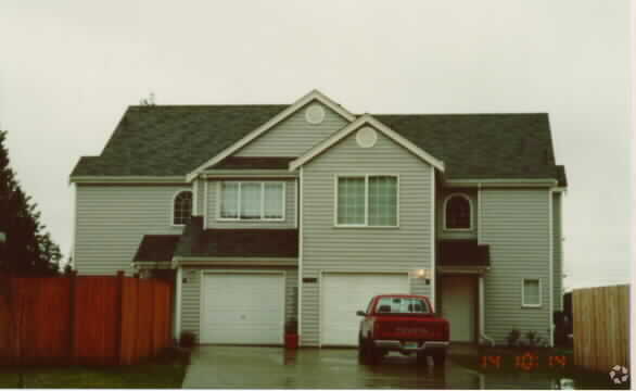 Primary Photo - 8330 17th St SE