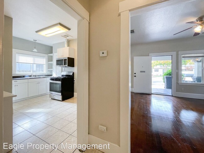 Building Photo - 2 br, 1 bath House - 1240 N Stockton St
