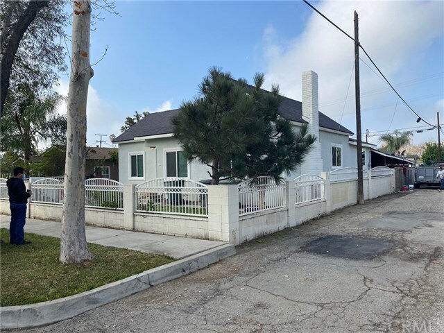 Primary Photo - 13150 3rd St
