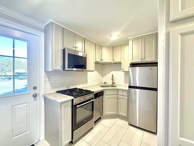 Foto del edificio - 284 Montvale Ave