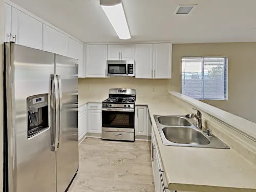 Building Photo - 7340 Coffeyville Ave