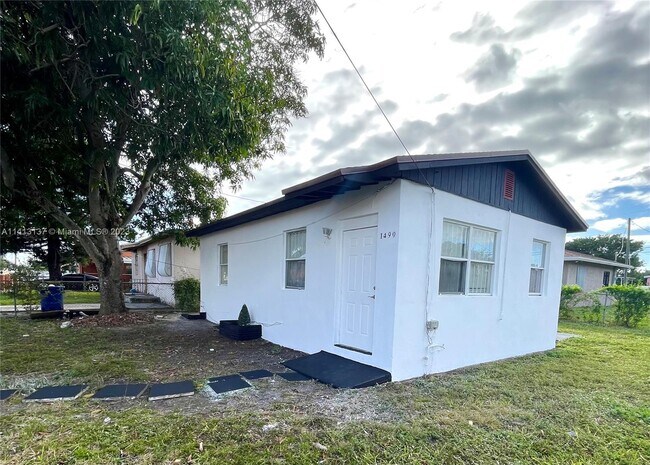 Building Photo - 1490 NW 74th St